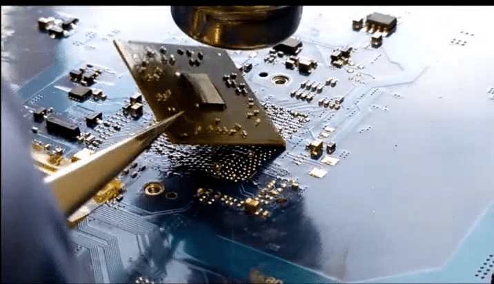 1 min to understand the process of repairing the BGA pad peeling off