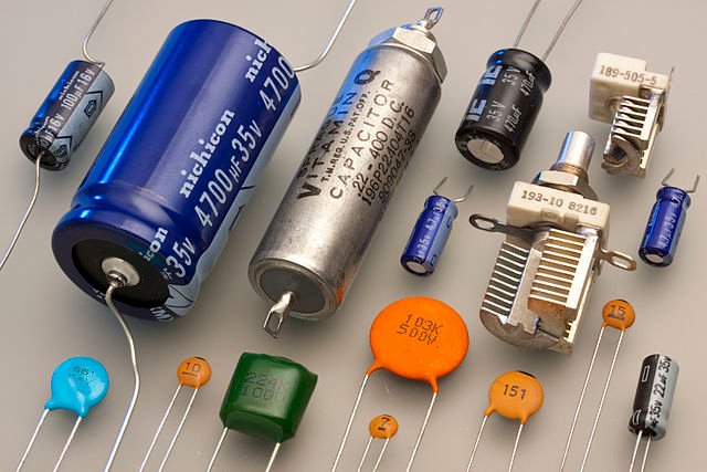 1. Basic Electronic Components--Capacitor