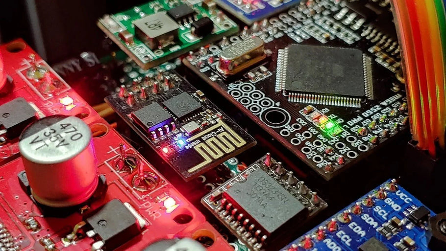 How to Program the AVR Microcontroller with Arduino?