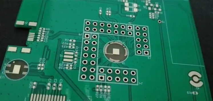What is a Press-Fit Hole PCB ?