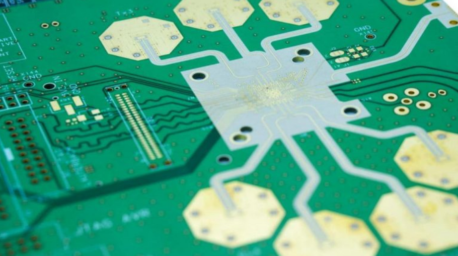 How to Select the Right RF PCB Material