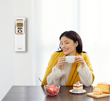 Automatic perfume sprayer